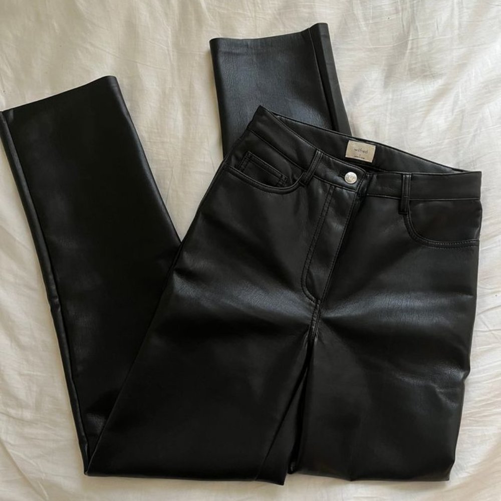 Aritzia Melina black leather pants